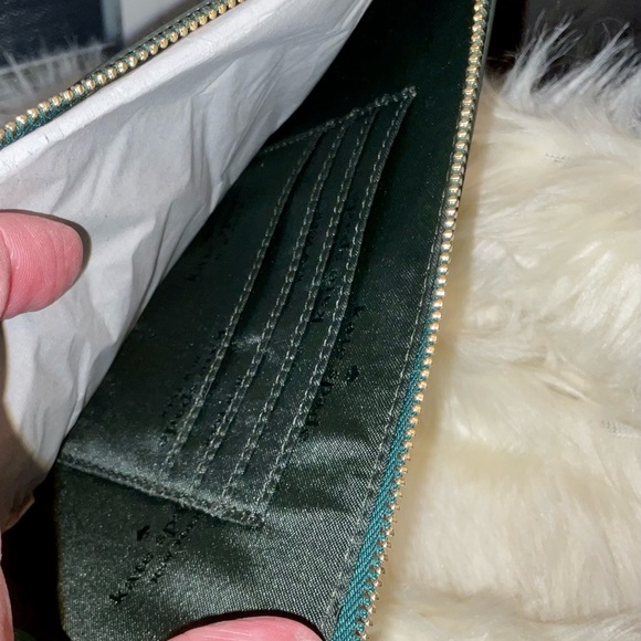 KATE SPADE STACI MEDIUM L ZIP WRISTLET - Picture 5 of 9